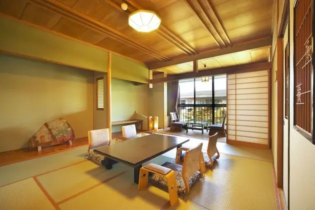 Traditional Oda (Standard Japanese Style)