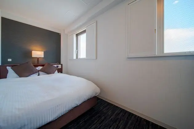 Tek Büyük Yataklı Oda, Sigara İçilmez (14m², 140cm-wide Bed)