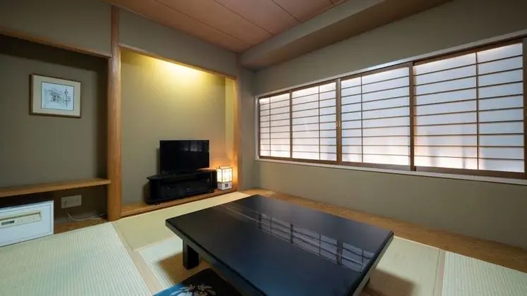 Traditional Oda (Japanese Style, for 2 Guests)