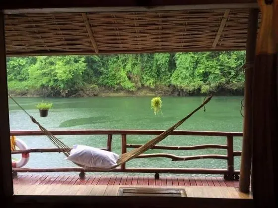 Raft Room
