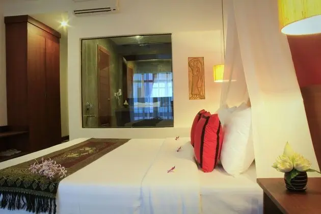 Deluxe Tek Büyük Yataklı Oda, Balkon