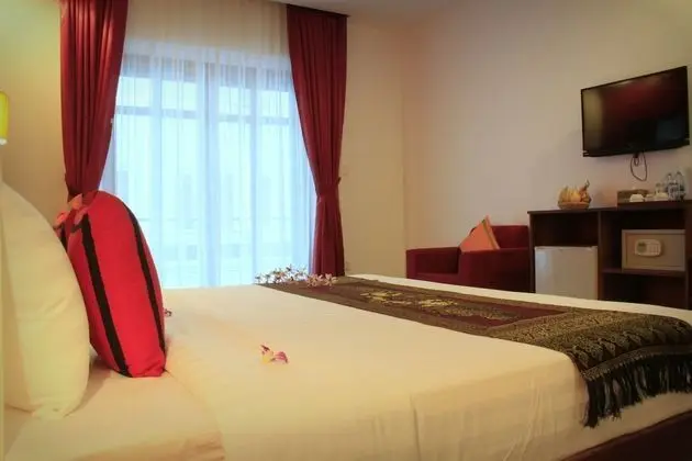 Deluxe Tek Büyük Yataklı Oda, Balkon