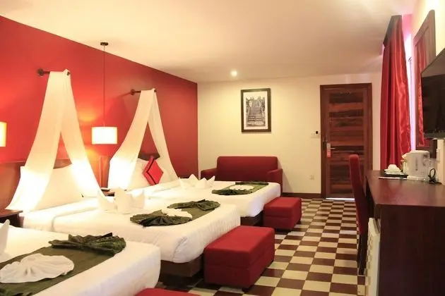 Deluxe Üç Kişilik Oda, Balkon