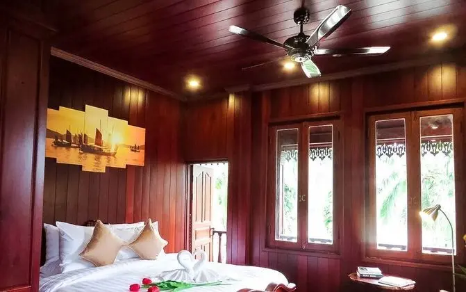 Deluxe Tek Büyük Yataklı Oda, 1 En Büyük (King) Boy Yatak, Nehir Manzaralı