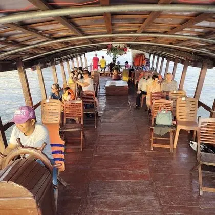 Dört Kişilik Oda, Bahçe Manzaralı