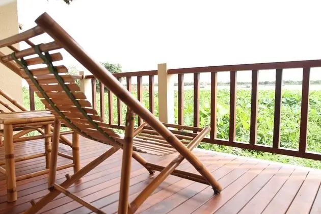 Bungalov, Nehir Manzaralı