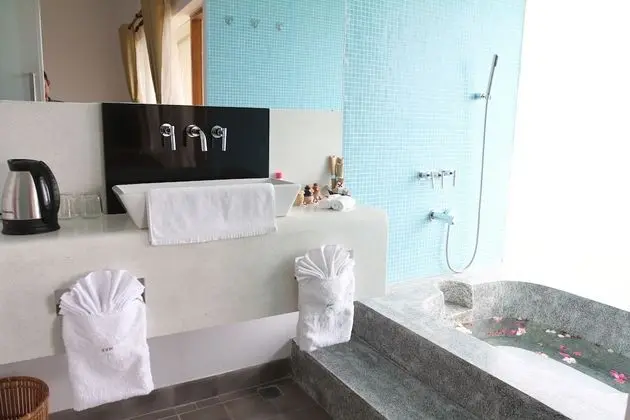 Bungalov, Nehir Manzaralı