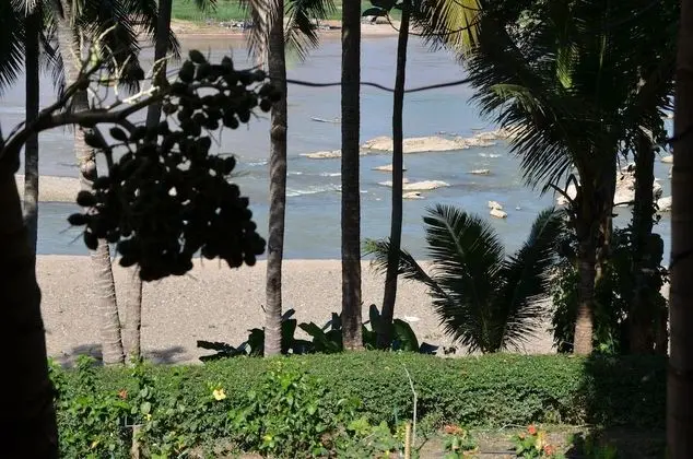 Superior Mekong River View Double