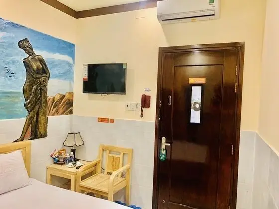 Basic Tek Büyük Yataklı Oda