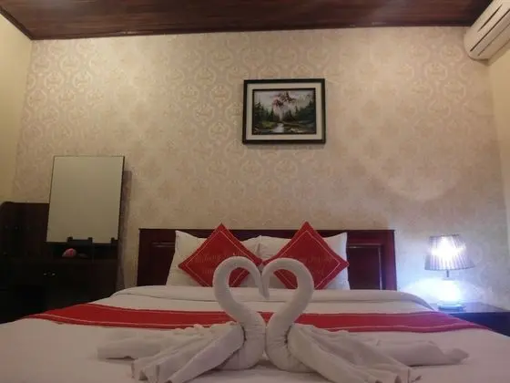 Deluxe Tek Büyük Yataklı Oda, Balkon, Nehir Manzaralı