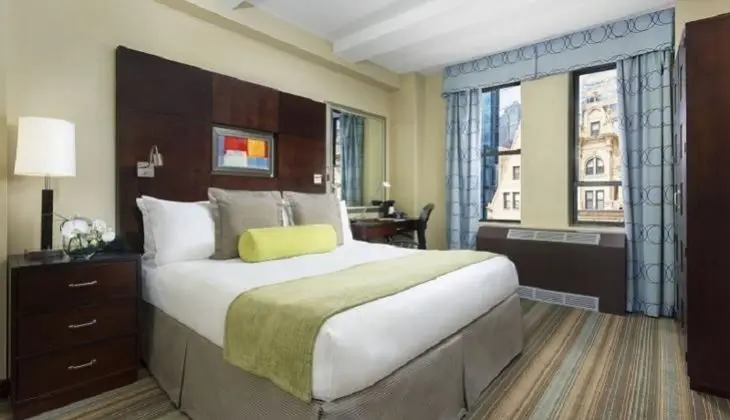 Çift ​​kişilik King Size Bed
