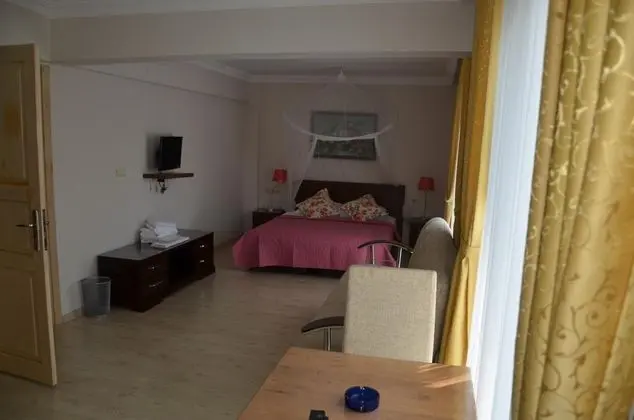 Ekonomik Oda, Bahçe Manzaralı