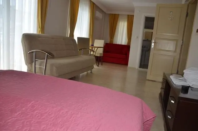 Suite, Kısmi Deniz Manzaralı