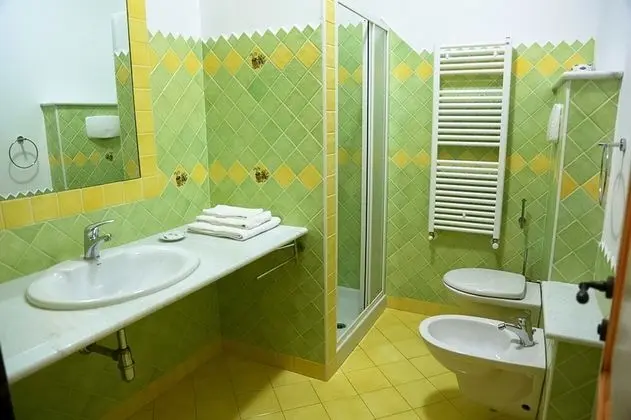 Dört Kişilik Oda, Birden Çok Yatak
