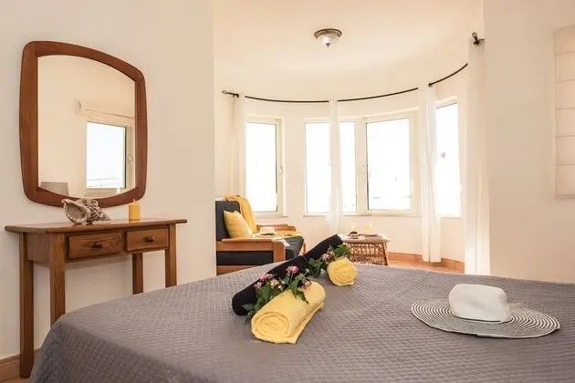 Villa, 4 Yatak Odası, Kişiye Özel Havuzlu, Deniz Manzaralı