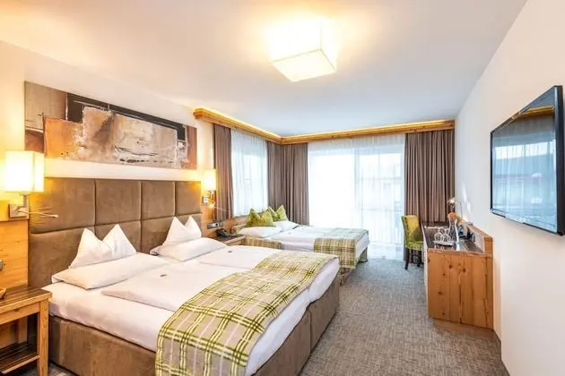 Comfort Dört Kişilik Oda, Özel Banyo