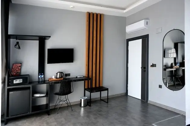Deluxe Tek Büyük Yataklı Oda, Balkon/Veranda
