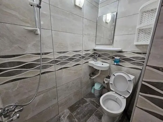 Apart Oda, Bahçe Manzaralı, Bahçe Katı