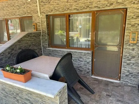 Standart Oda, Bahçe Manzaralı, Bahçe Katı