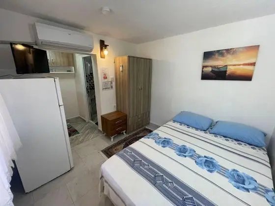 Studio, Bahçe Manzaralı, Bahçe Katı
