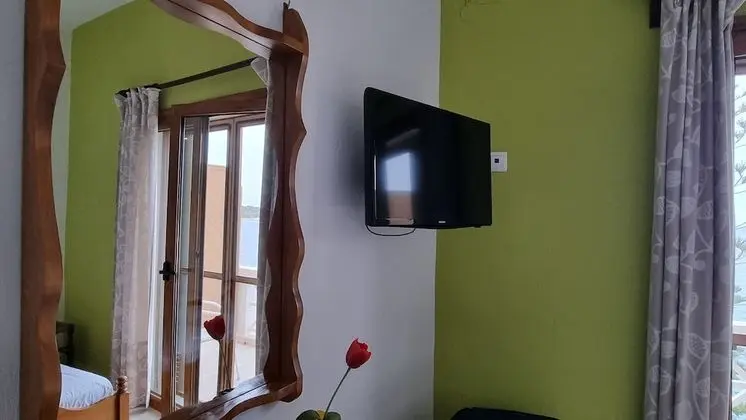 Stüdyo, Deniz Manzaralı