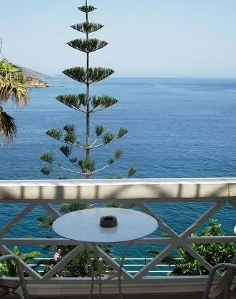 Stüdyo, Deniz Manzaralı