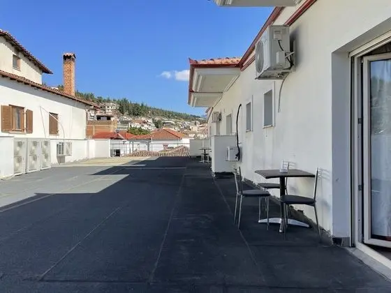 Comfort Tek Büyük Yataklı Oda