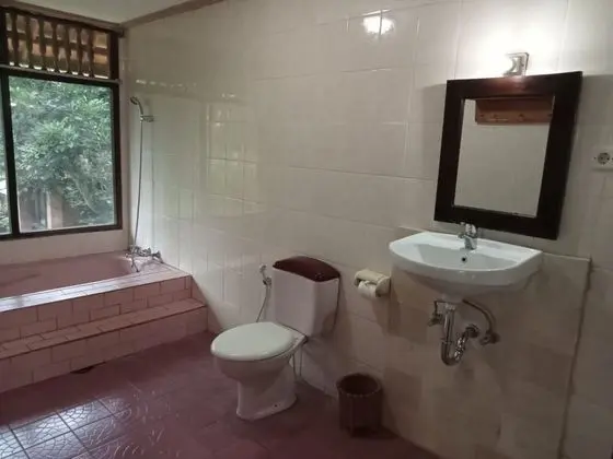 Family Tek Büyük Yataklı Oda