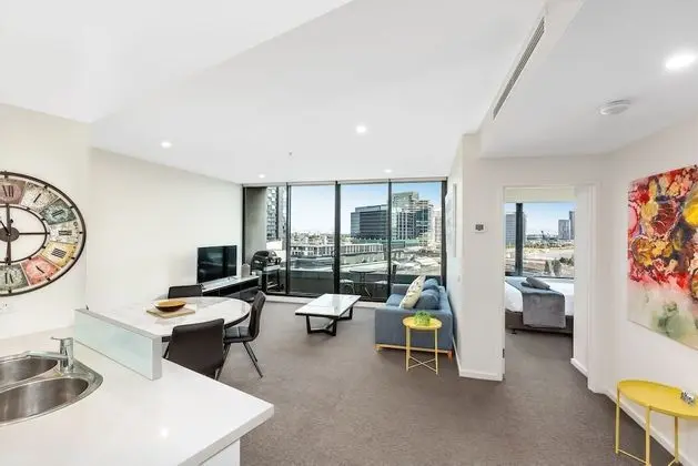Apart Daire, 2 Yatak Odası, Balkon, Nehir Manzaralı