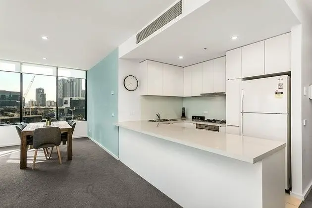 Apart Daire, 2 Yatak Odası, Balkon, Nehir Manzaralı