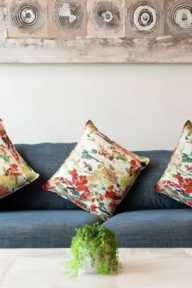 Apart Daire, 2 Yatak Odası, Balkon, Nehir Manzaralı