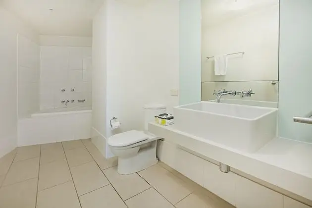 Apart Daire, 2 Yatak Odası, Balkon, Nehir Manzaralı