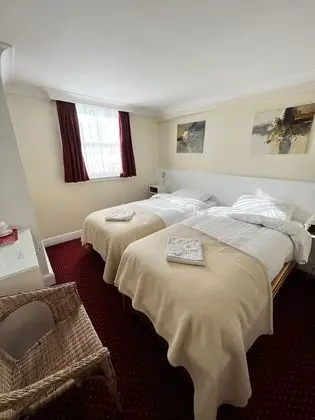 İki Ayrı Yataklı Oda