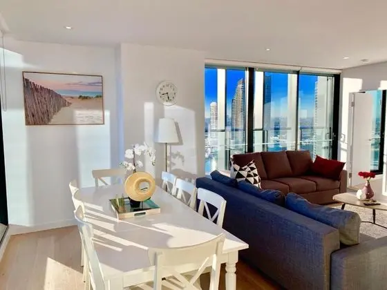 Apart Daire Three Bedrooms Two Bathrooms