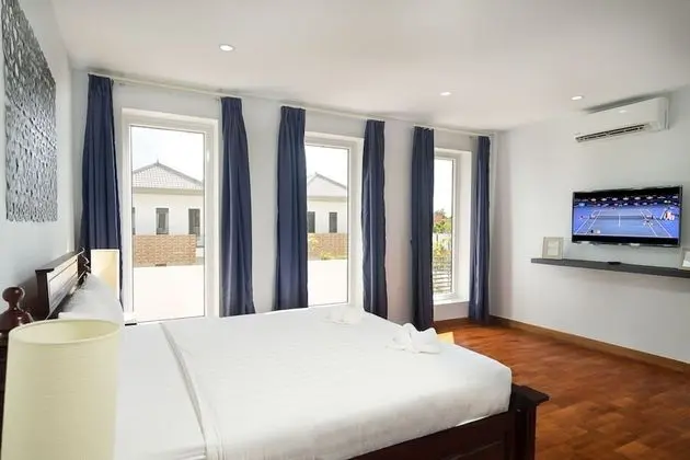 Deluxe 3 Bedrooms Villa