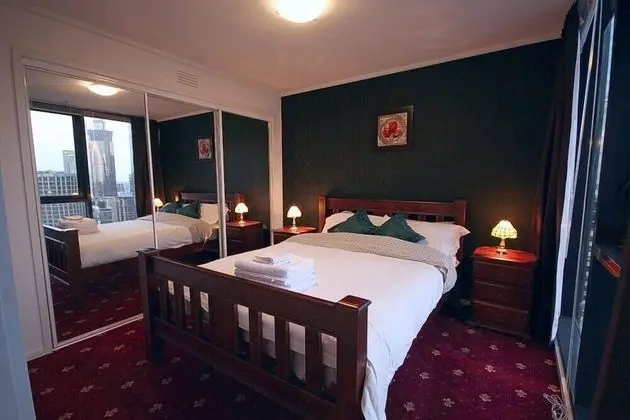 Apart Daire, 1 Büyük (Queen) Boy Yatak, Balkon, Şehir Manzaralı