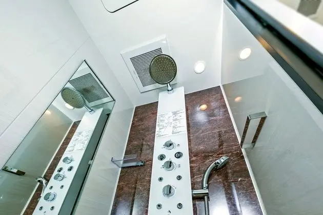 Tek Büyük Yataklı Oda, Sigara İçilmez