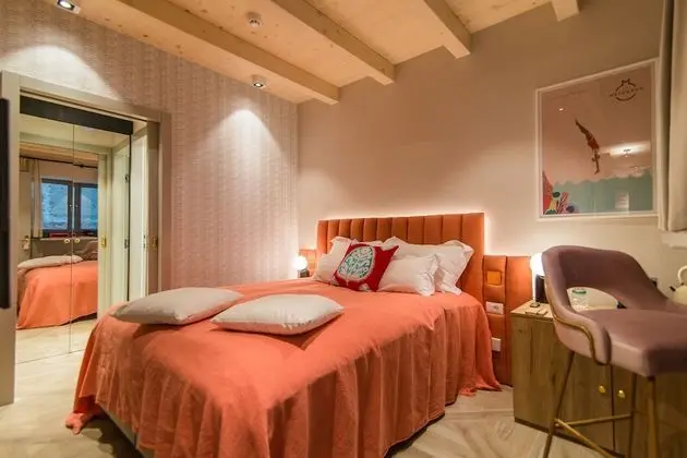 Snug Double Room - ground floor (Nr. 1)