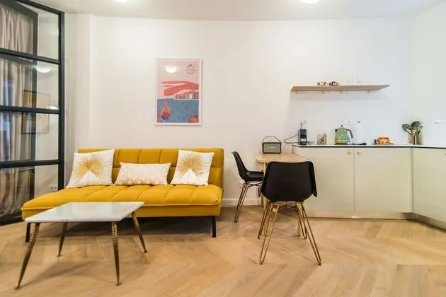 The Studio - Annex Building (Nr. 8)