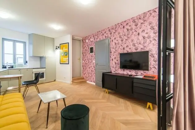 The Studio - Annex Building (Nr. 8)