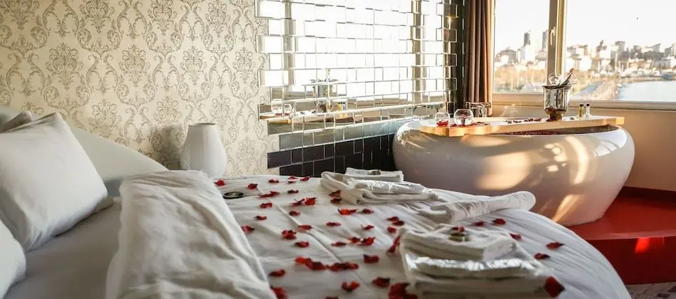 Romantic Süit, Jakuzi, Deniz Manzaralı