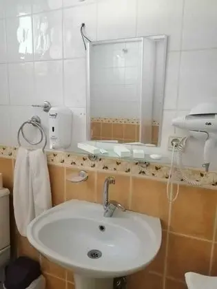 Basic Double Room