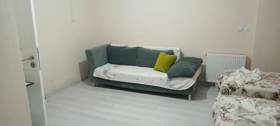 Basic Triple Room