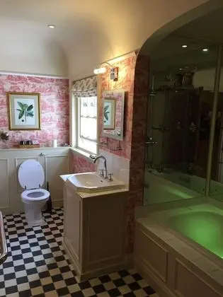 Deluxe Tek Büyük Yataklı Oda, 1 En Büyük (King) Boy Yatak, Okyanus Manzaralı (The Loch Room)
