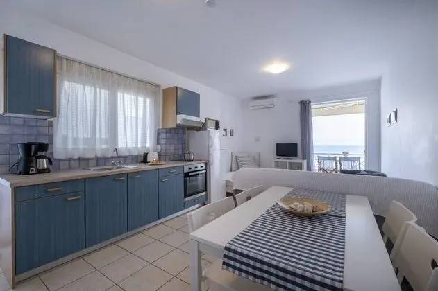 Apart Daire, 1 Yatak Odası, Deniz Manzaralı, Denize Sıfır