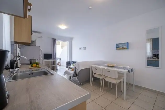 Apart Daire, 1 Yatak Odası, Deniz Manzaralı, Denize Sıfır