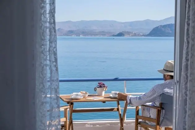 Stüdyo, 1 En Büyük (King) Boy Yatak, Deniz Manzaralı, Denize Sıfır