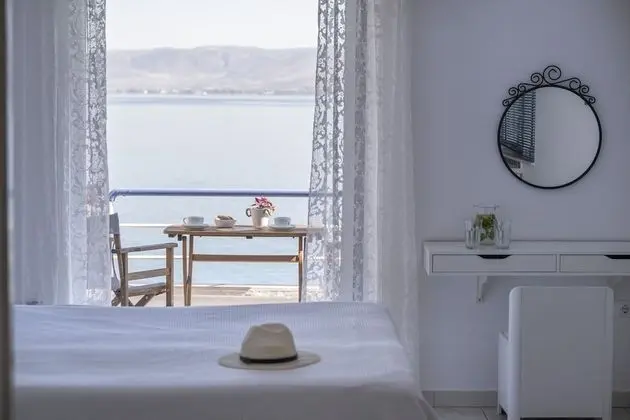 Stüdyo, 1 En Büyük (King) Boy Yatak, Deniz Manzaralı, Denize Sıfır