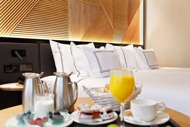 Melia Twin Room