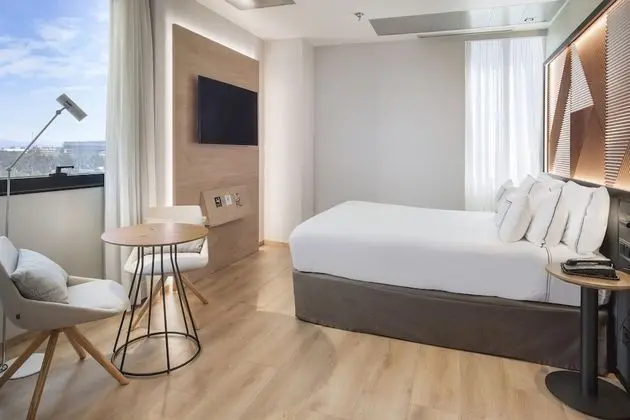 Melia Twin Room